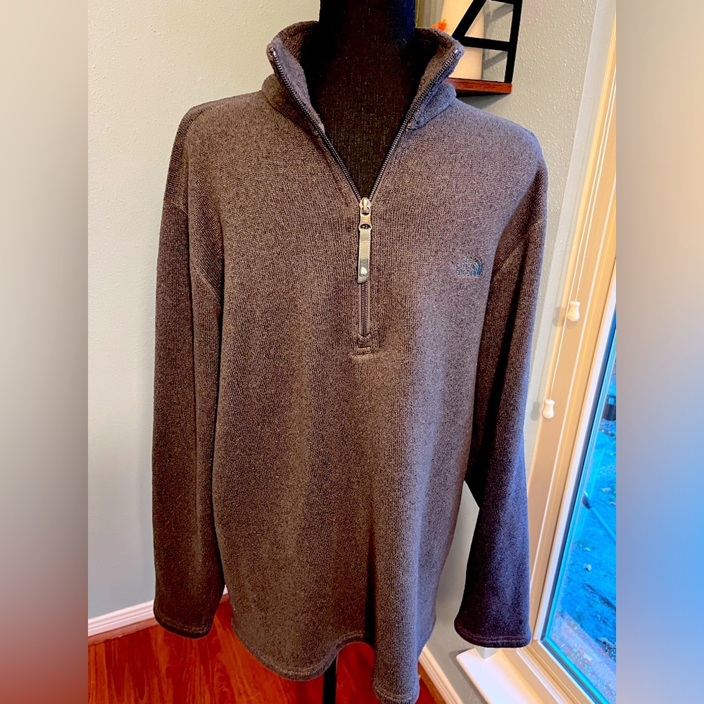 The North Face 1/4 Zip Fleece - Large